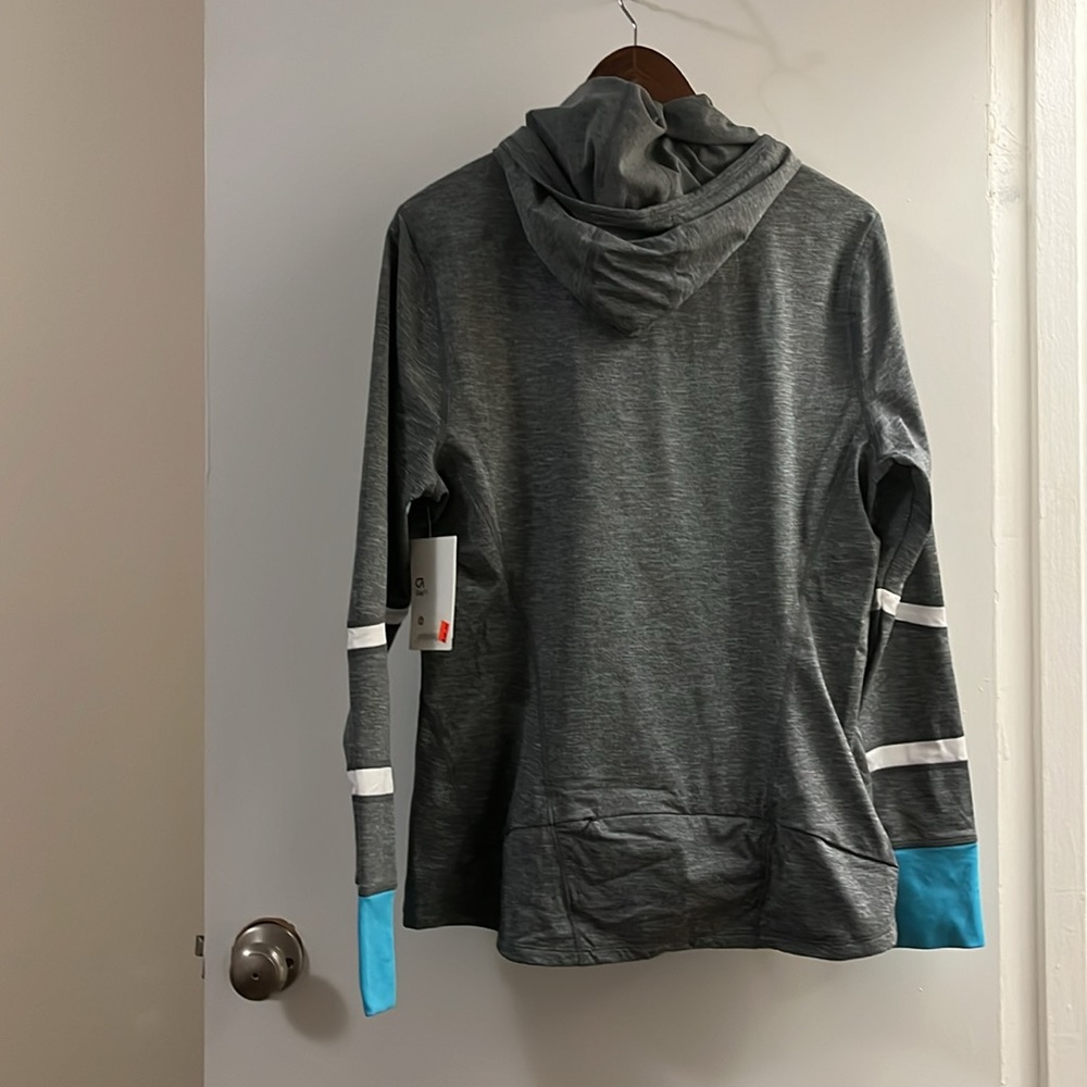 NWT GapFit performance hoodie size XL - Picture 2 of 6